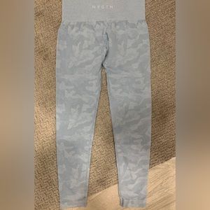 NVGTN Icy Blue Camo Seamless Leggings